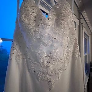 Wedding dress